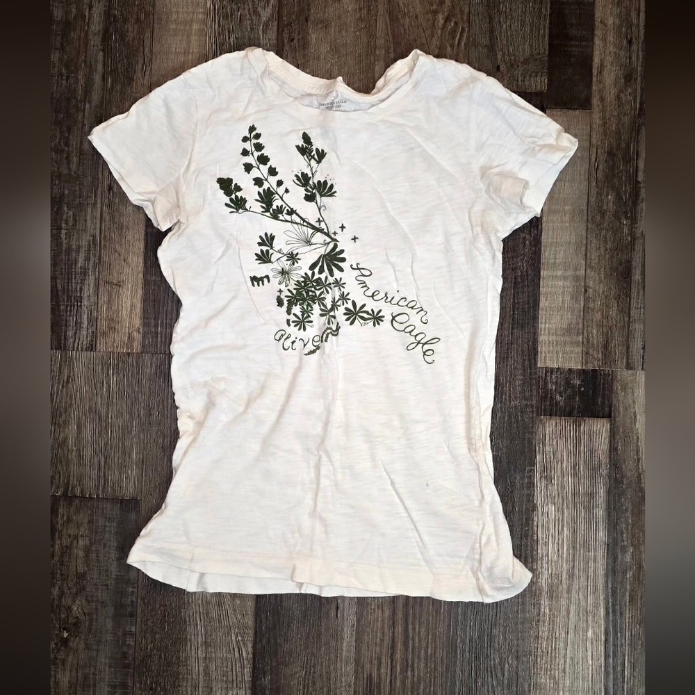 American Eagle Outfitters Cream Tee